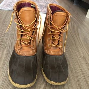 L.L. Bean Bean Boots 8 inch insulated. Size 10.5